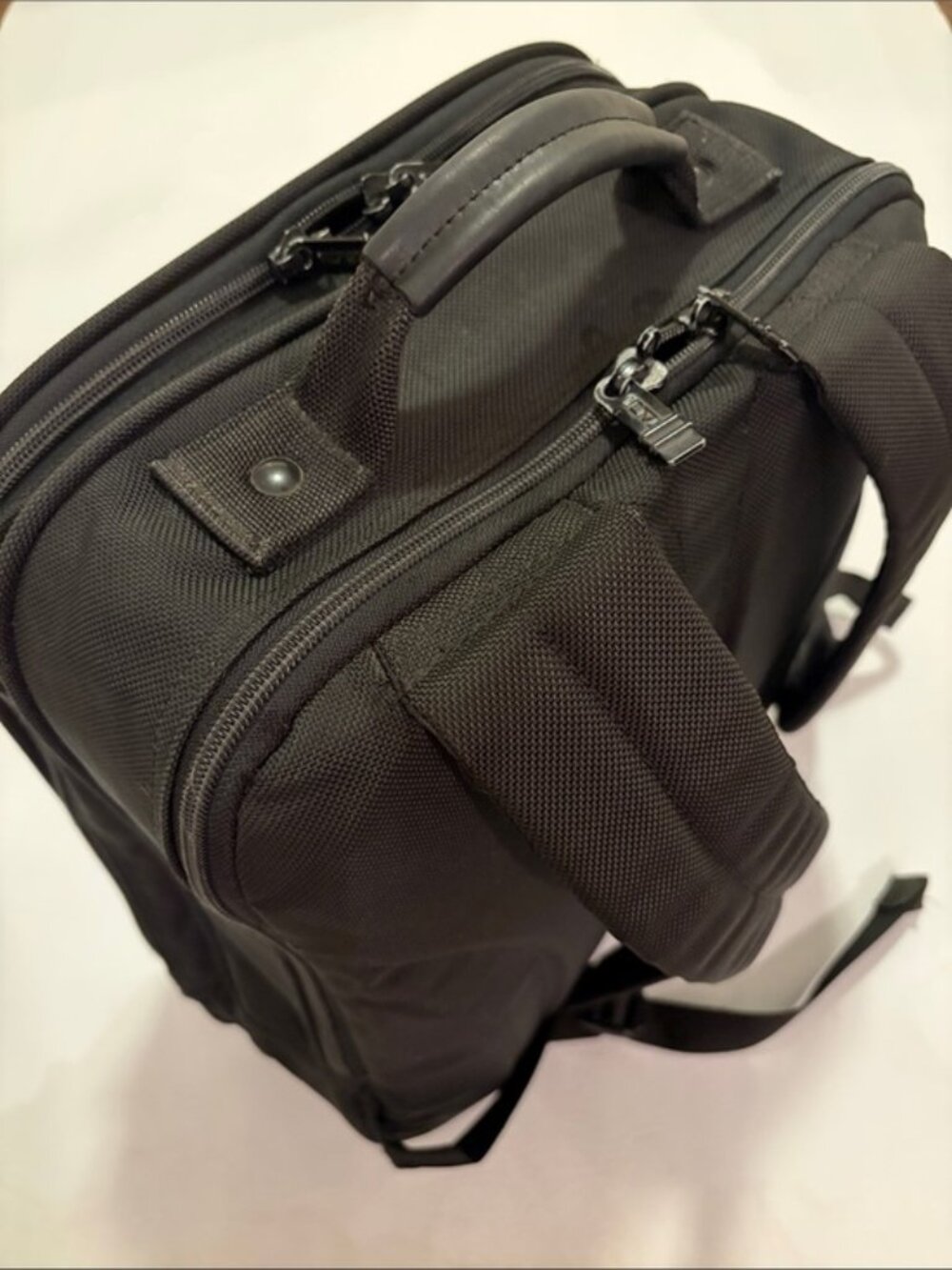 Tumi Backpack Alpha Black Laptop Backpack (Model 2644D3) Older Version - Picture 15 of 16